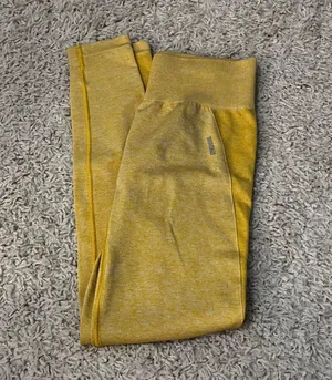 Yellow Adapt Seamless Leggings Medium thumbnail 1