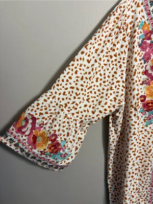 Savanna Jane Boho floral embroidered flare sleeve top size 1X thumbnail 8