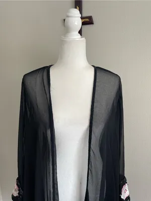 Sheer Black Floral Sleeve Kimono thumbnail 2