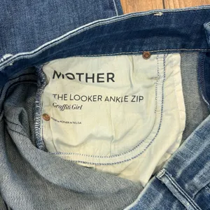 Mother Jeans The Looker Ankle Crop Zip Low Rise Skinny Jeans 31 Distressed 35x28 thumbnail 4