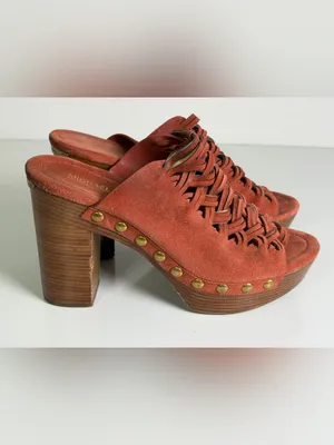 Michael Kors Women’s Sz 9 Rust Suede Woven Studded Platform Clog Heel Sandals thumbnail 7