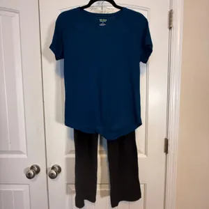 Tek Gear 2pc Set Blue Short Sleeve Tee NWT Straight Leg‎ Fleece Pants S Athletic thumbnail 3