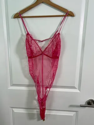 SKIMS NWOT Embroidered Tulle
Teddy - Punch Size XL‎ thumbnail 4