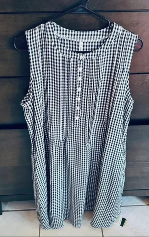 HALARA Black and White Gingham Sleeveless Tunic thumbnail 1