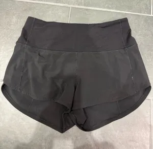 Lululemon Speed Up Shorts High-Rise 2.5" thumbnail 1