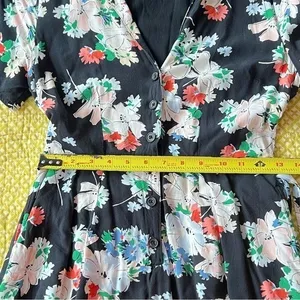 Abercrombie &‎ Fitch Black Floral Button Front Tie Waist Romper XS Short Sleeve thumbnail 6