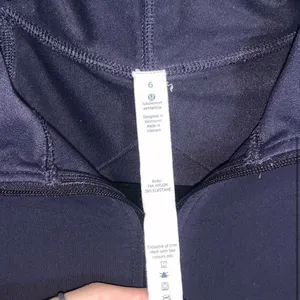 Lululemon Athletica Navy Blue 1/4 zip Long Sleeve Top thumbnail 4
