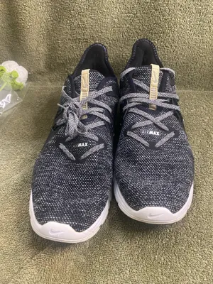 Women's NIKE AIR MAX Sequent 3 Running Shoe Black/Grey Sizes 11 thumbnail 2