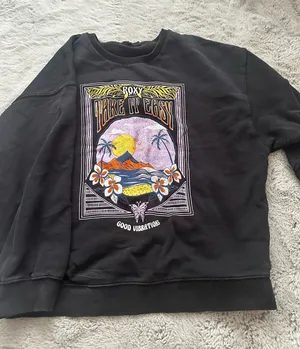 Roxy Crewneck thumbnail 1