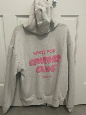 White fox hoodie thumbnail 2