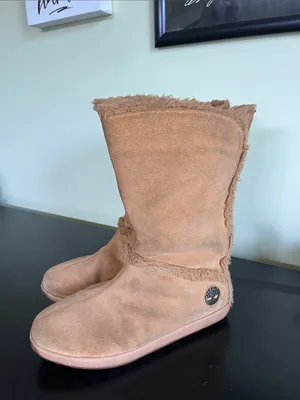 Timberland women's tan suede mukluk-style winter boots thumbnail 8