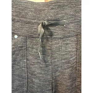 Kuhl Mova Straight Leg Pants Charcoal Athleisure Gray Cargo Hiking Women 12 Reg thumbnail 5