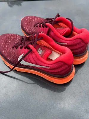 Nike Air Max Women’s size 7  night maroon  thumbnail 12