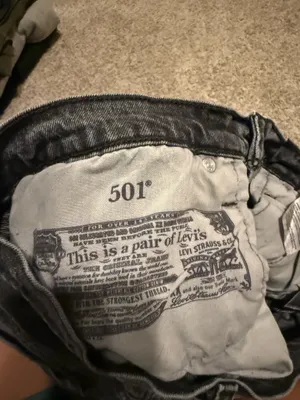 Levi’s 501 Shorts thumbnail 6