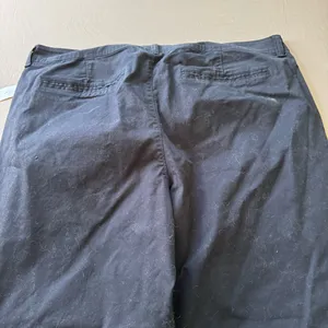 Old Navy black bootcut Khaki Pants thumbnail 9