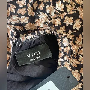 Aletta Flowy Babydoll Dress Sz Med Mini Black Floral Puff Short Sleeve NWT thumbnail 9