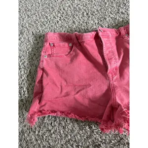 GAP Denim Women's Cutoff Shorts Red‎ Frayed Hem Mid Rise Size 32R thumbnail 2