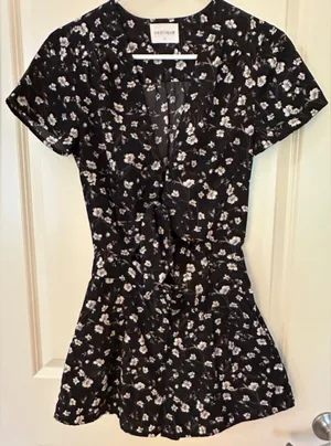 Vestique Black White Romper Women's Sz Small thumbnail 1