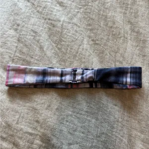 Lululemon Fly Away Tamer Headband thumbnail 6