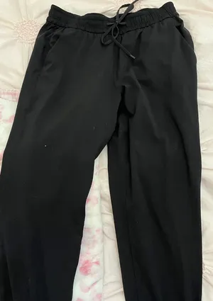 Lululemon Sweatpants thumbnail 1