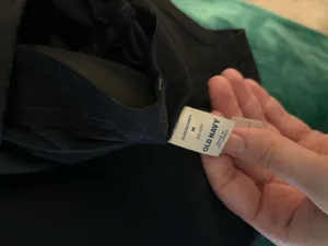 black workout top thumbnail 3
