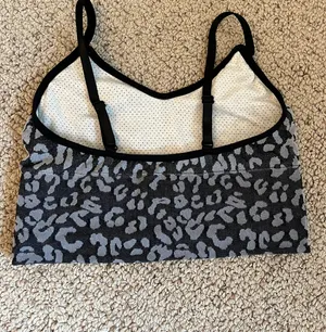 Workout cheeta print crop top Gray thumbnail 3