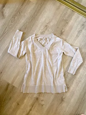 Banana Republic taupe sweater size S. thumbnail 2