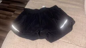 Lulu shorts  thumbnail 1