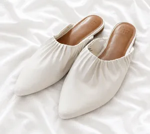 Time and Tru White Pointed Toe Mules Size 8.5 thumbnail 1