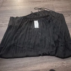 NWT BLACK MIXED LACE SLIP DRESS. Size Small. thumbnail 5