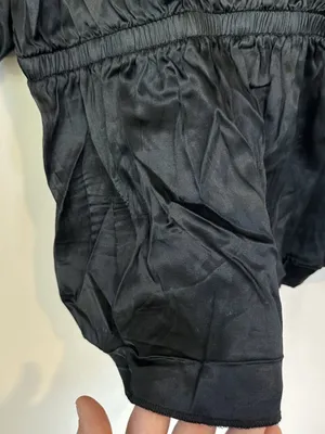 Madewell Black Shirred Puff-Sleeve Top in Satin - Size: Medium thumbnail 6