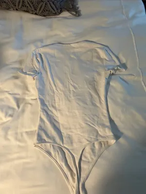 Abercrombie & Fitch White Short-Sleeve Ribbed Bodysuit thumbnail 4