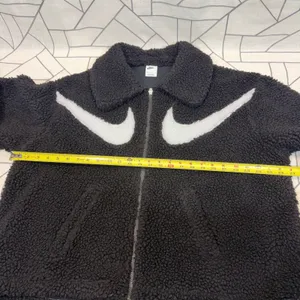 Nike Sherpa Fleece Jacket Large‎ Black Big Swoosh Full Zip Borg Coat thumbnail 3