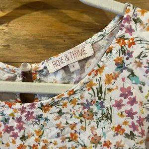 Rose & Thyme Floral Top thumbnail 2