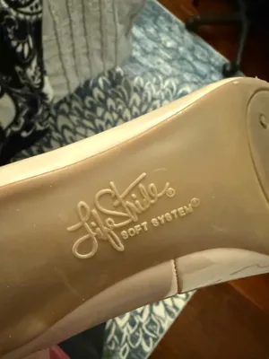 LifeStride Nude Heels thumbnail 4