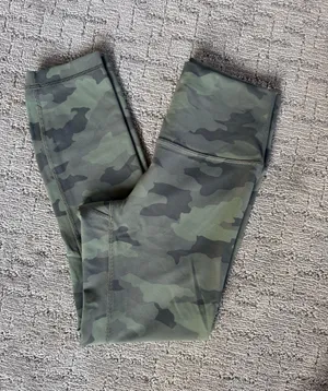 Wunder Under SmoothCover High-Rise Tight 25” Lululemon thumbnail 1