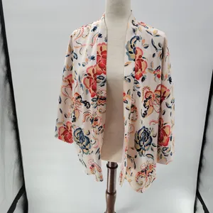 Zara TRF Outerwear Duster Kimono Jacket S-M White Floral Thick Fabric Open Front thumbnail 15