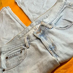 Levi’s red tab size 1 thumbnail 3