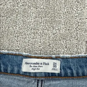 A&F “the mom short high rise ” cutoff distressed medium wash blue denim shorts thumbnail 2