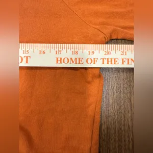 PINK Victoria's Secret Women’s Quarter- Size Texas Longhorn Sweatshirt thumbnail 5