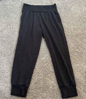 Nike Yoga Women’s Flow Hyper 7/8 Sweat Pants CJ3827 Black Size Medium thumbnail 3
