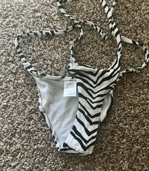Wild Fable Bikini Bottom XXS Black White Chevron thumbnail 1