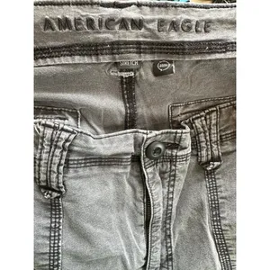 American Eagle Women's Faded Baggy Jogger Wide Leg Cargo Parachute Pants 18 thumbnail 5