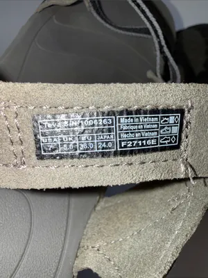 Teva women’s Black and Gray Adjustable Strap Sandals thumbnail 7