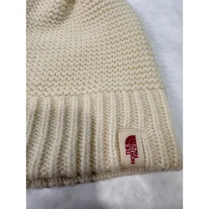 The North Face Womens‎ Cream Chunky Knit Beanie Hat Off White One Size Ribbed thumbnail 2