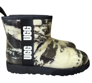 UGG Classic Clear Black Mini Marble Boot Waterproof Sz 9‎ Sheepskin Cozy Winter thumbnail 1