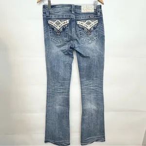 Miss Me Women's Mid Rise Chloe Boot Cut Jeans Size 27 bling pockets thumbnail 2