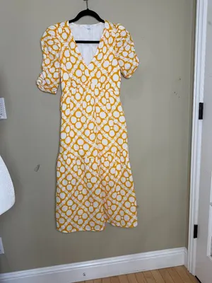 Time and Tru Women's Cotton Tiered Midi Dress in yellow and white Size XS 0-2 thumbnail 2