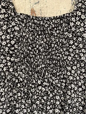 American Eagle black white floral print mini dress size Medium thumbnail 6