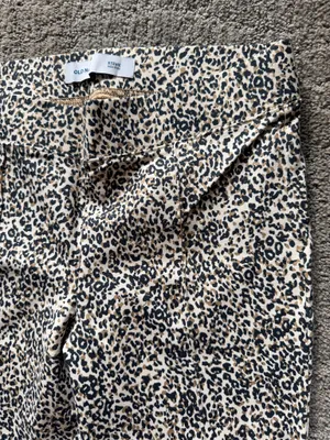 Old Navy Dress Pants Leggings thumbnail 2
